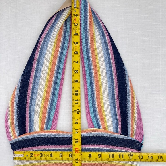 MOLLY AND ZOEY halter crop top twist halter crop top multi color stripes M Beach - Picture 4 of 8